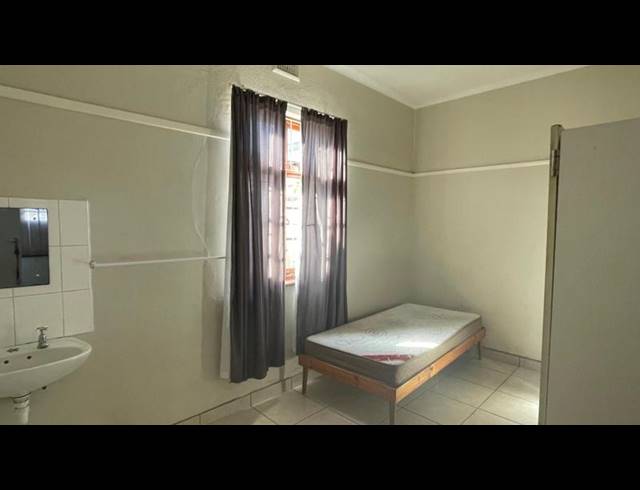 1 BEDROOM PROPERTY TO RENT IN BOSTON